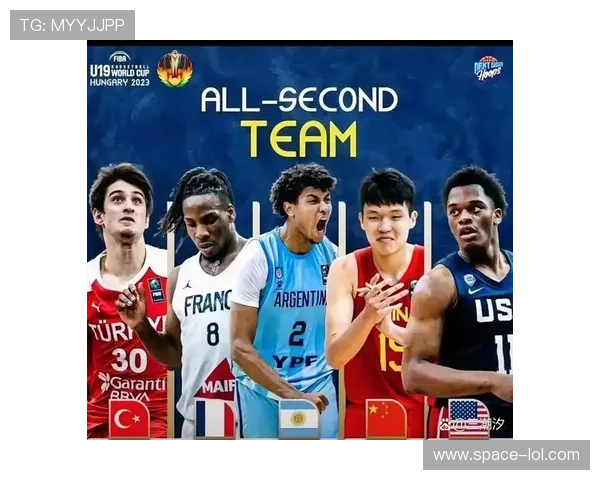 足球球星是否也喜欢观看篮球比赛直播他们对篮球的兴趣与看法